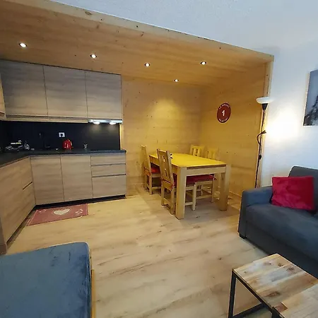 2 Pieces A Valmorel, Proche Pistes Et Commerces, Equipe, Wifi, Non-fumeur - Fr-1-356-310 Apartment *